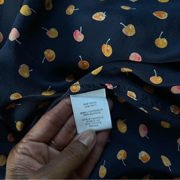 Equipment Femme Brett Navy Shirt Top with Fruit Print - Picture 7 of 7